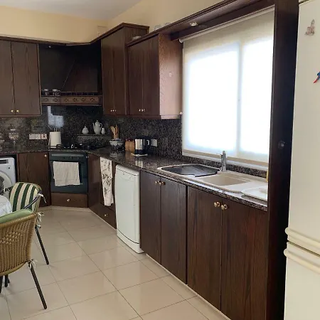 M Luxury House Conaia Вороклини